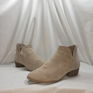 Arizona Tan Ankle Boots Size 8.5